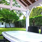 Сasa de vacaciones Pecherie, Grande Maison Familiale En Bord De