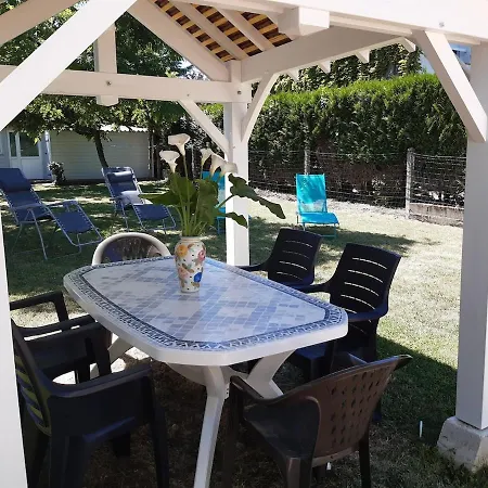 Pecherie, Grande Maison Familiale En Bord De Σπίτι διακοπών
