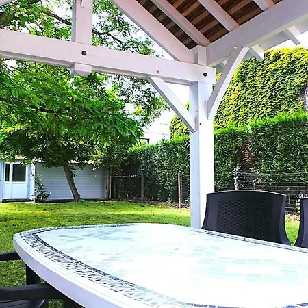 Hébergement de vacances Pêcherie, Grande Maison Familiale En Bord De